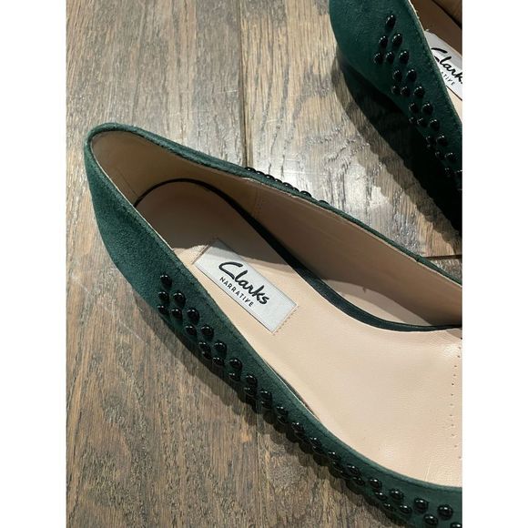 Clarks Narrative Dark Green Amulet Crystal Suede Flats - Picture 5 of 6